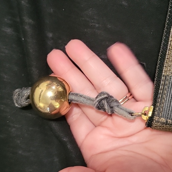 Fendi - Picture 5 of 5